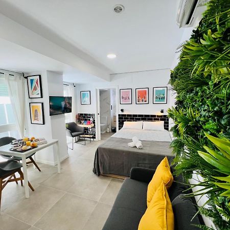Отель Cool Lofts Alameda Валенсия Экстерьер фото